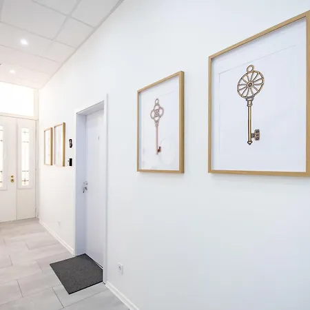 Cozy With Ac Apartamento Budapeste